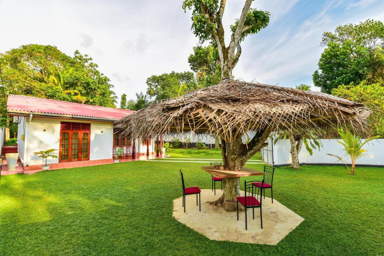 The Senu Grand Villa Hikkaduwa Exterior photo