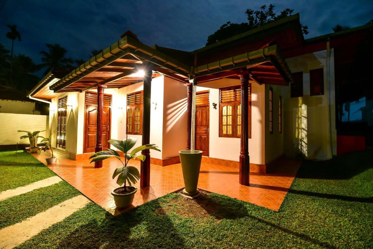 The Senu Grand Villa Hikkaduwa Exterior photo